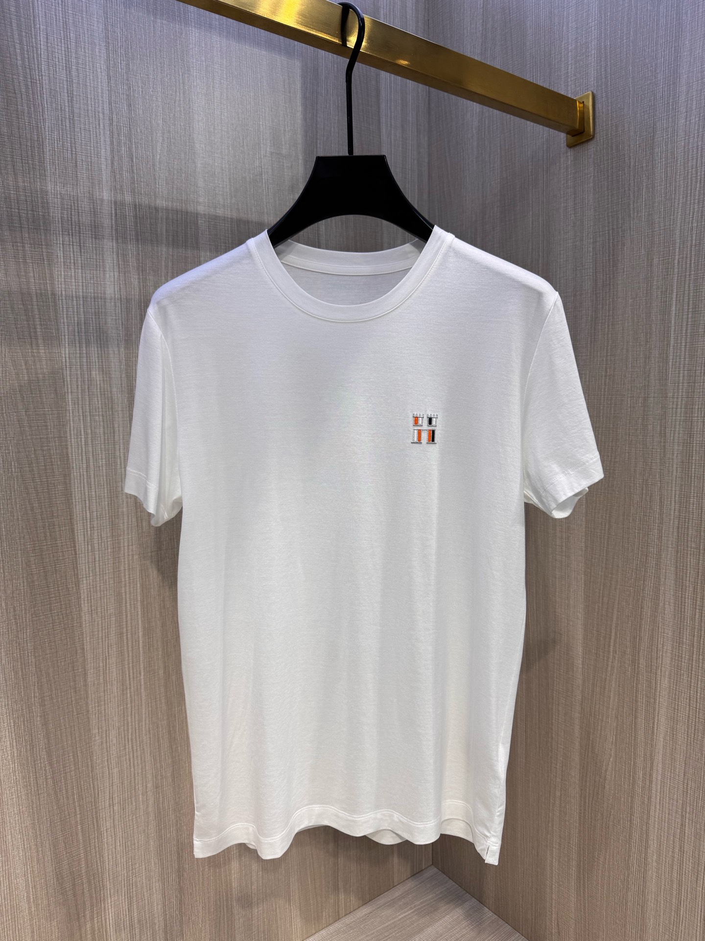 Luxurious High-Share Chorus H-Shirts for Spring/Summer 2025: Top-Quality Fabrics, Elegant Design - 图片 6