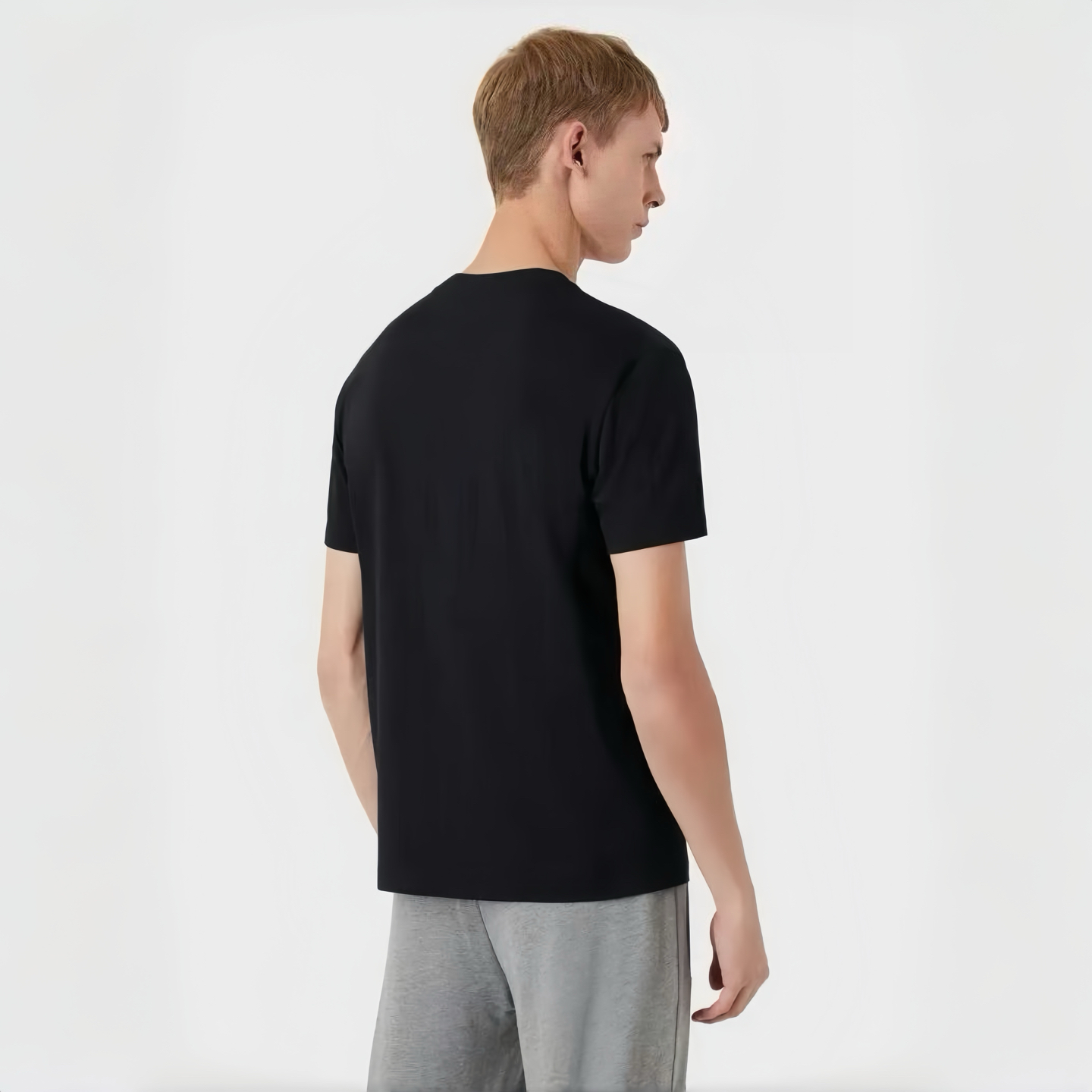 Luxurious Pony-Head T-Shirt with High-End Embroidery in Radon Silk for Summer 2025 - 图片 4