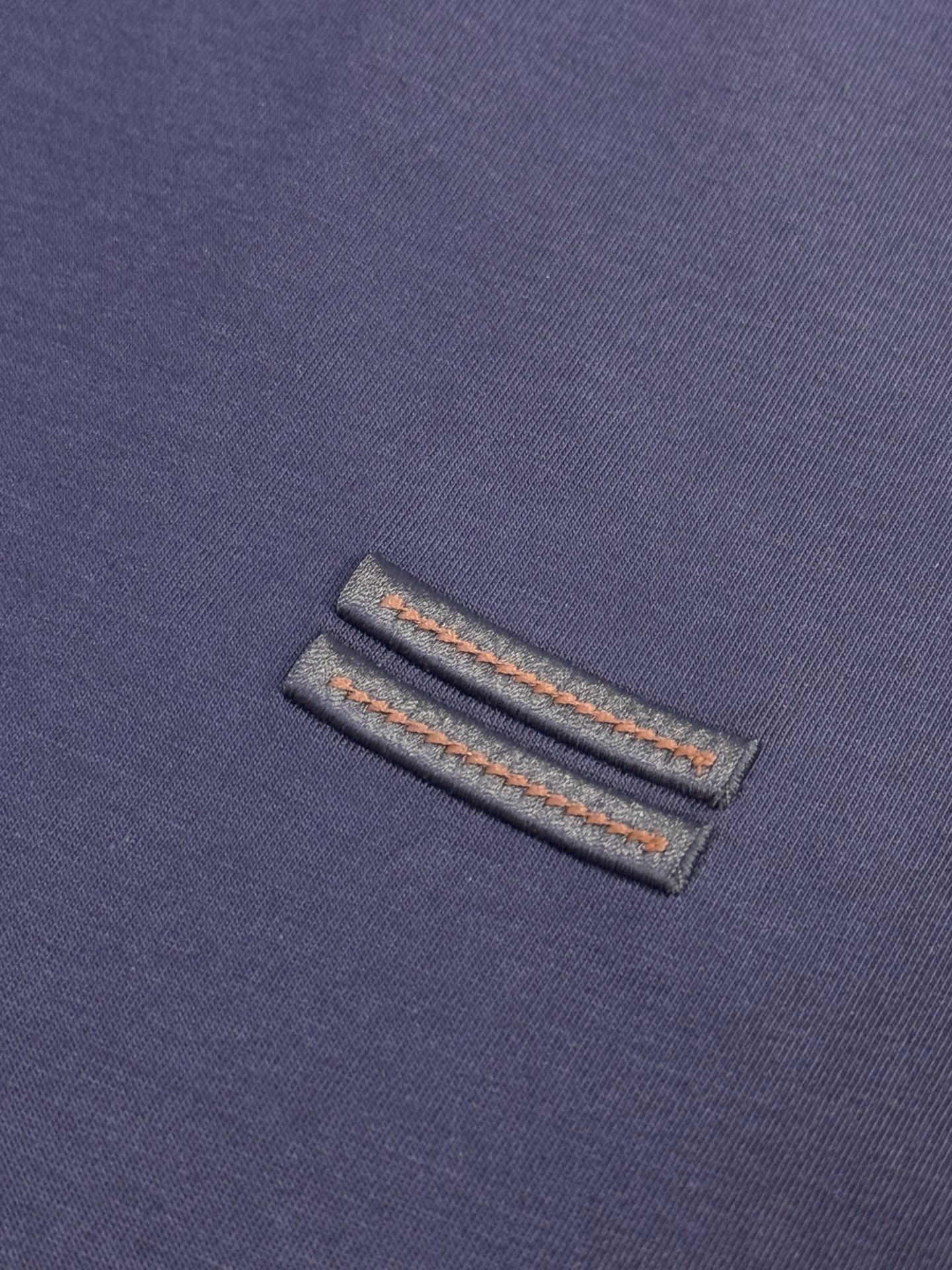 ,型号L810#,Z家 2025春夏最新双杠绣标男士圆领短袖T恤衫,休闲剪裁棉质运动衫,简单大方,胸前