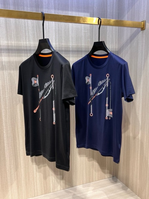 Men's Hermes-Inspired Horse Whip & Chain H-Print T-Shirt - Soft Tencel Blend