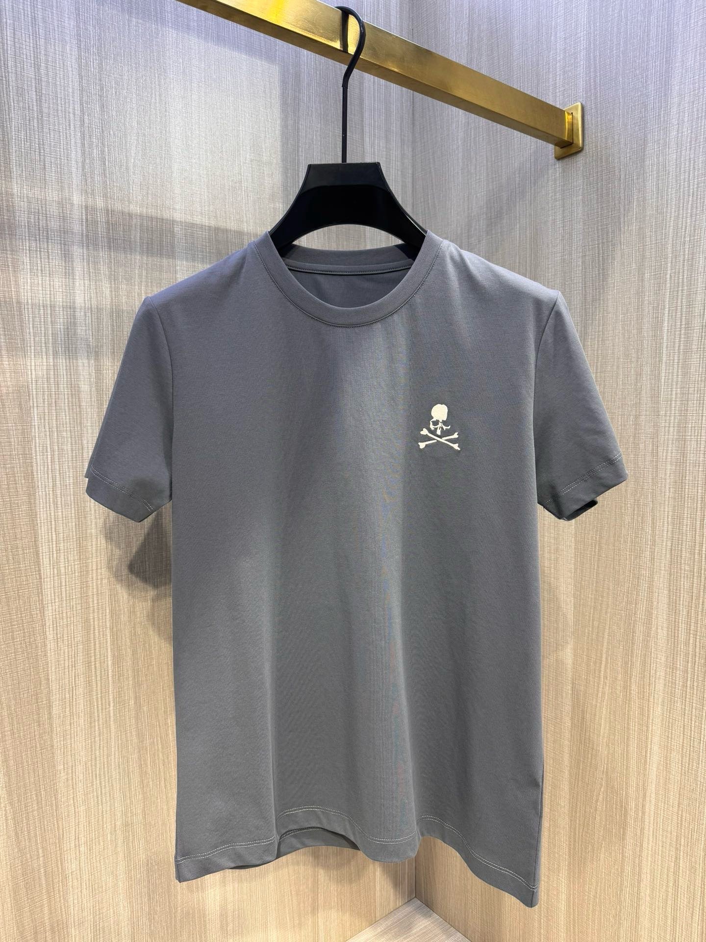 型号L702#，MMJ 2026春夏最新骷髅头绣标男士圆领短袖T恤衫，（是街头的专署,更是时尚,奢侈,高