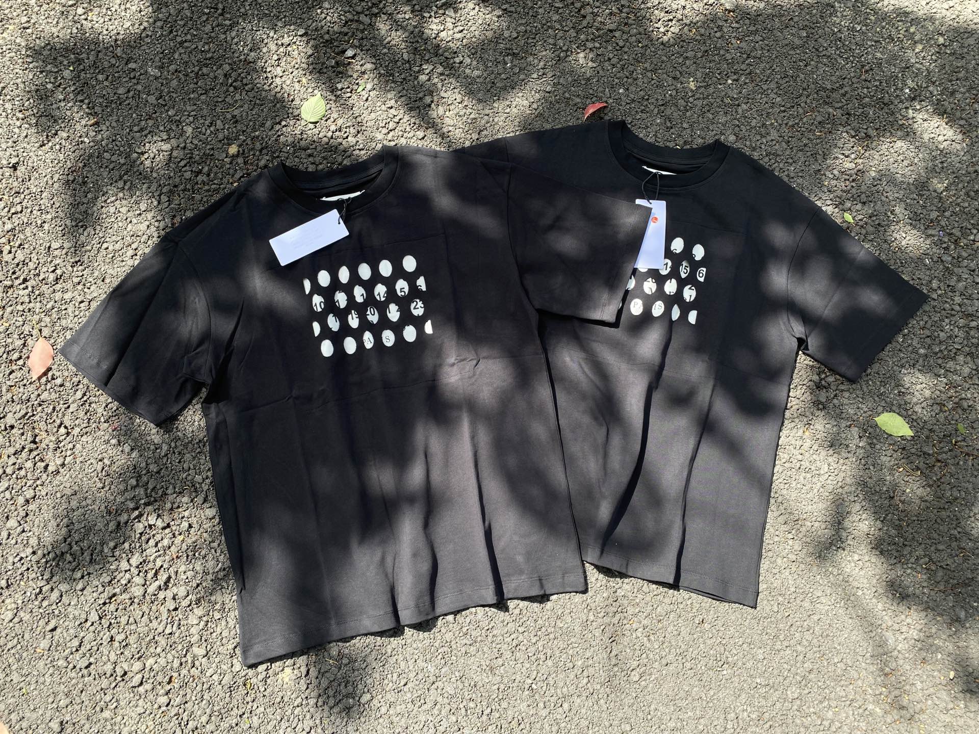 T-Shirt 06746