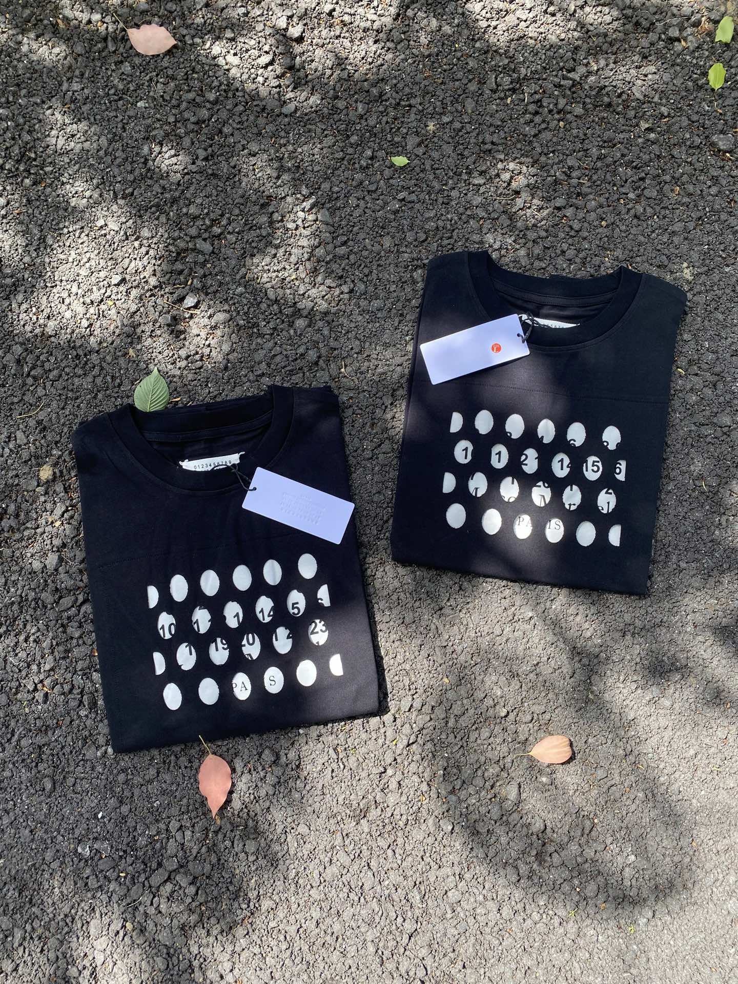 Alternative view of T-Shirt 06746