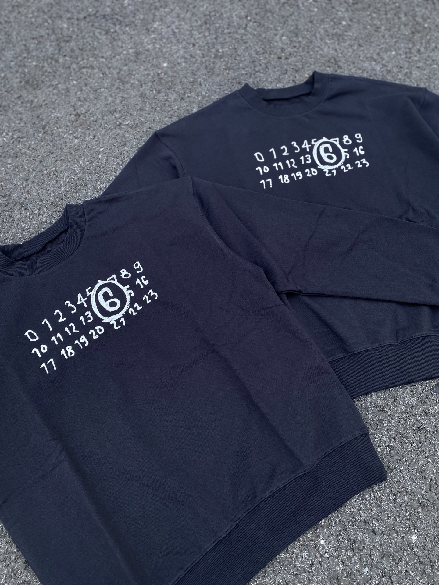 Alternative view of Hoodie 06739