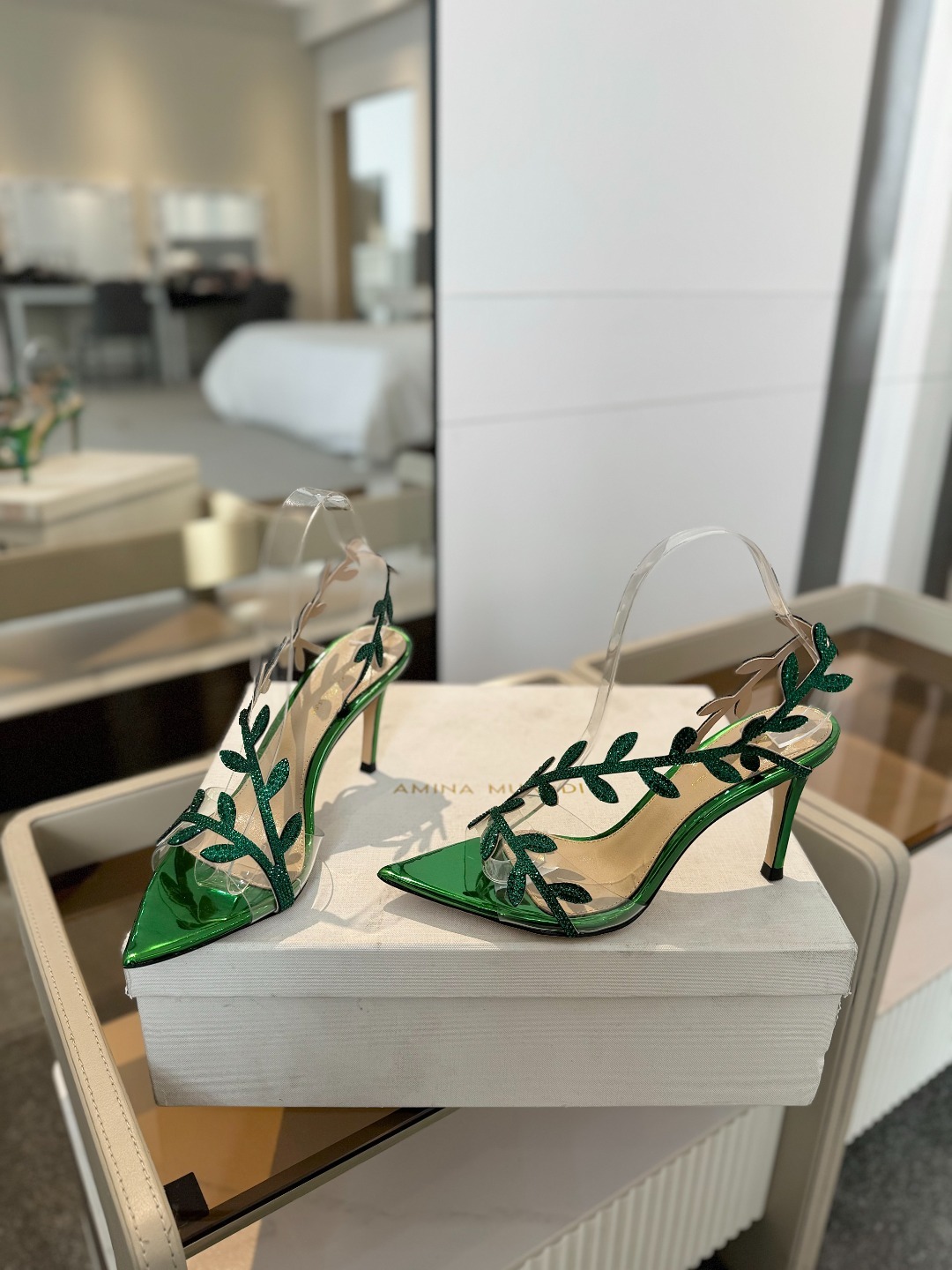 Gianvitorossi2025新款拖鞋顶级版本代购品质!施华洛奇水钻尖头高跟拖鞋宛如从童话中走来的仙