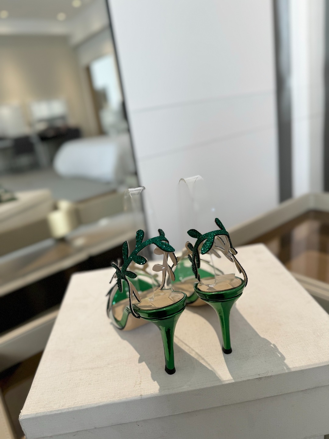 Gianvitorossi2025新款拖鞋顶级版本代购品质!施华洛奇水钻尖头高跟拖鞋宛如从童话中走来的仙