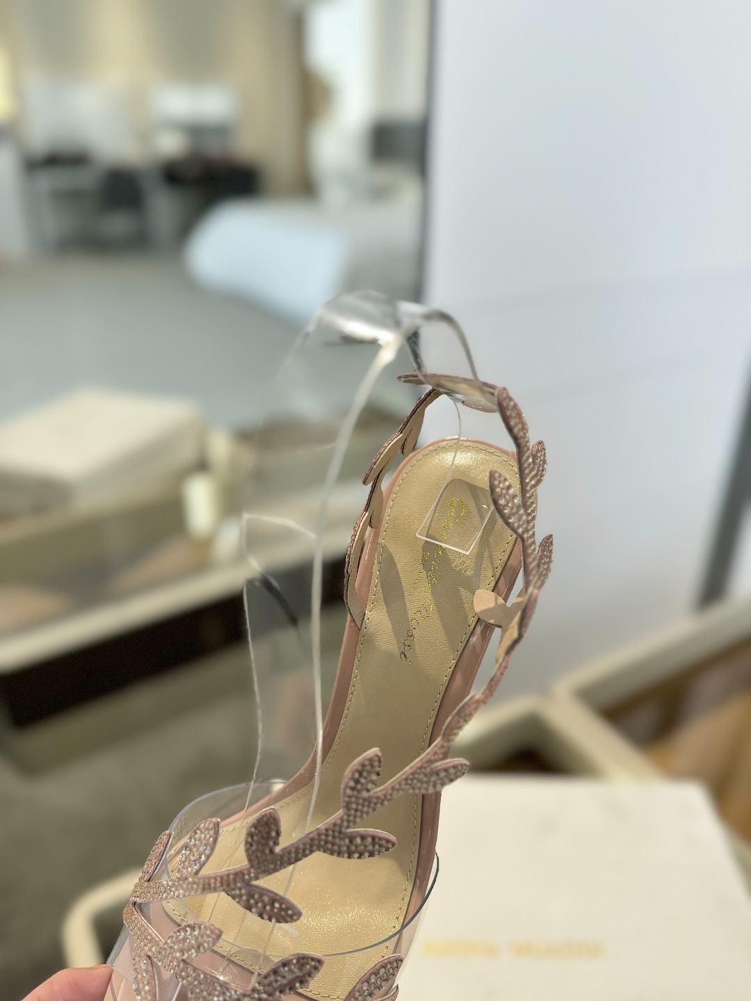 Gianvitorossi2025新款拖鞋顶级版本代购品质!施华洛奇水钻尖头高跟拖鞋宛如从童话中走来的仙