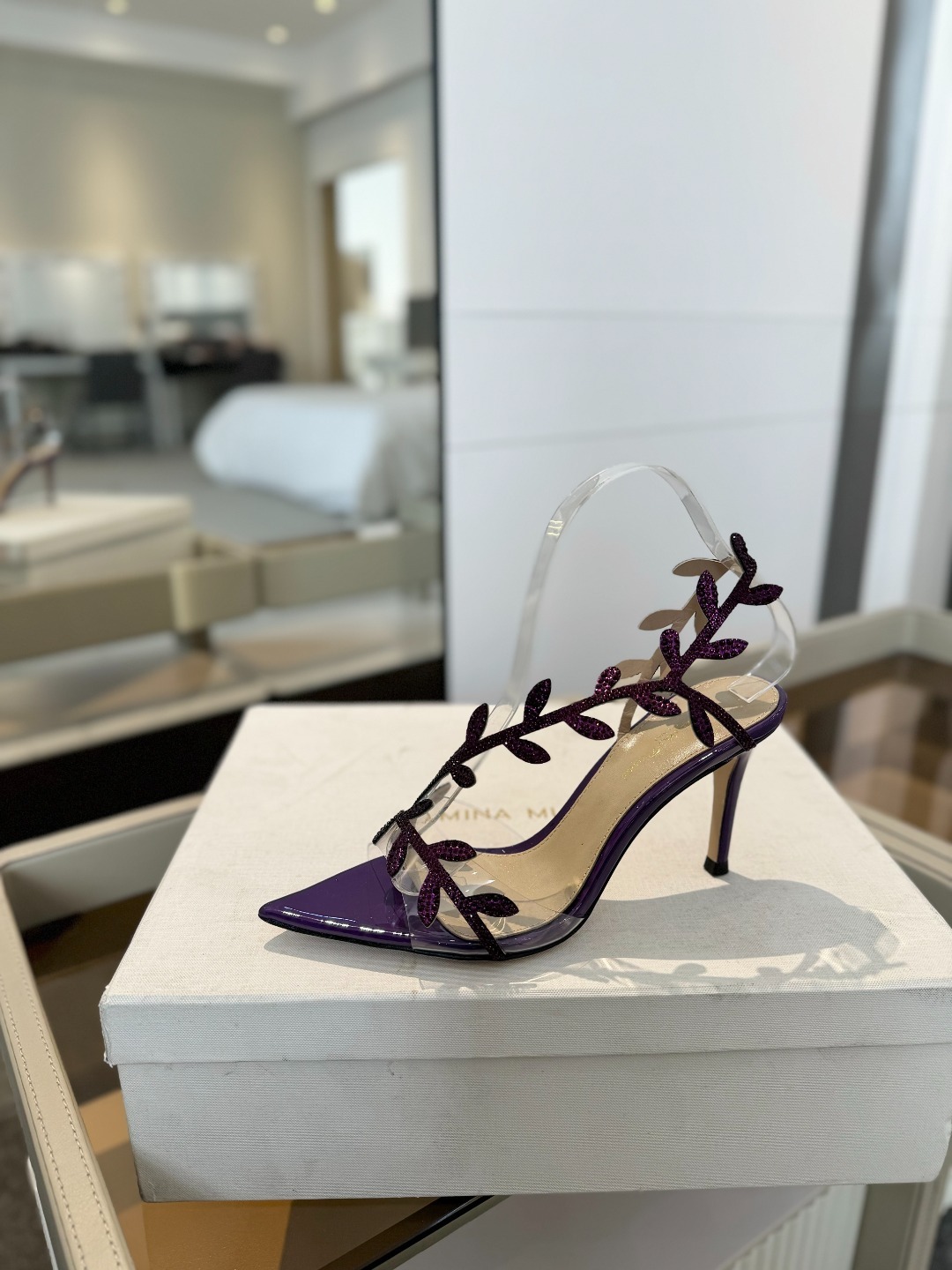 Gianvitorossi2025新款拖鞋顶级版本代购品质!施华洛奇水钻尖头高跟拖鞋宛如从童话中走来的仙