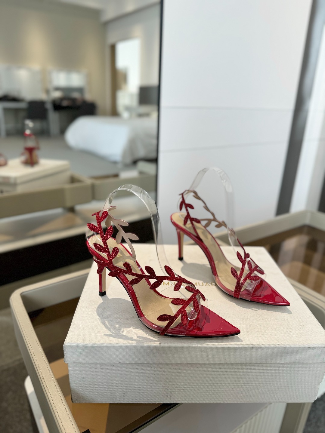 Gianvitorossi2025新款拖鞋顶级版本代购品质!施华洛奇水钻尖头高跟拖鞋宛如从童话中走来的仙