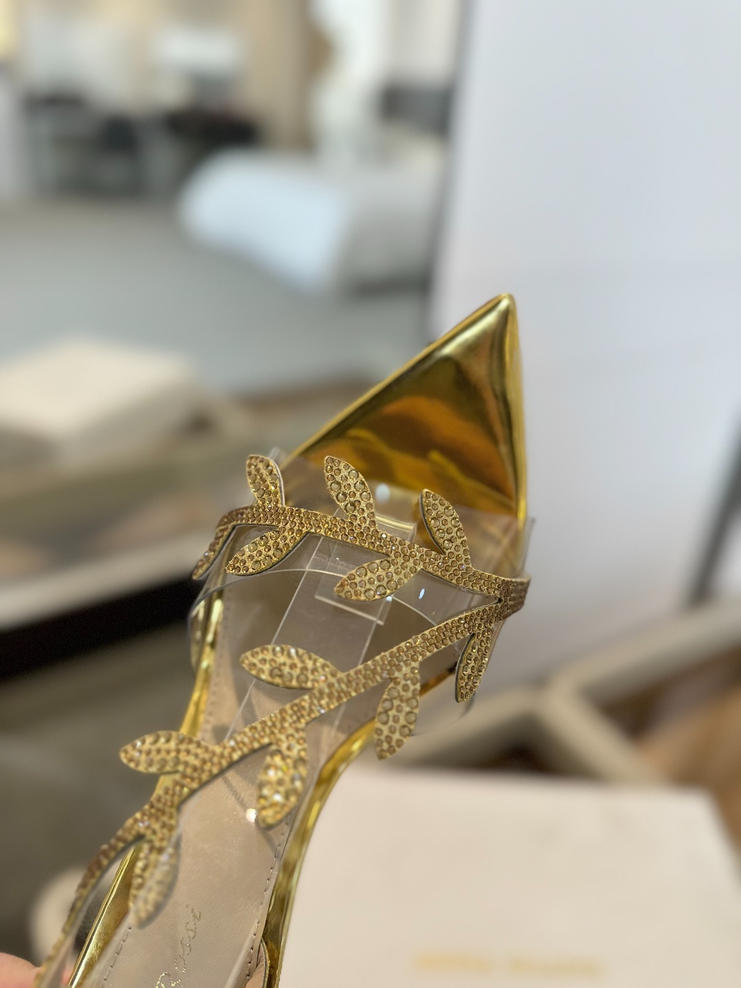 Gianvitorossi2025新款拖鞋顶级版本代购品质!施华洛奇水钻尖头高跟拖鞋宛如从童话中走来的仙
