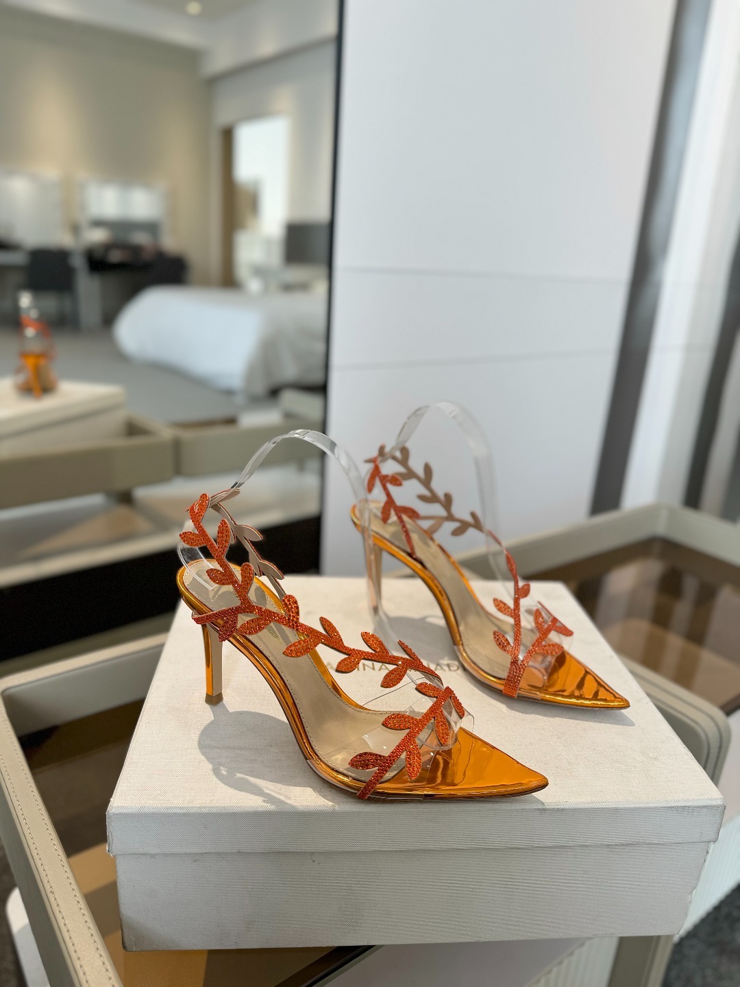 Gianvitorossi2025新款拖鞋顶级版本代购品质!施华洛奇水钻尖头高跟拖鞋宛如从童话中走来的仙