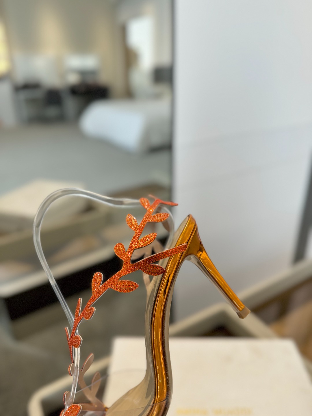 Gianvitorossi2025新款拖鞋顶级版本代购品质!施华洛奇水钻尖头高跟拖鞋宛如从童话中走来的仙