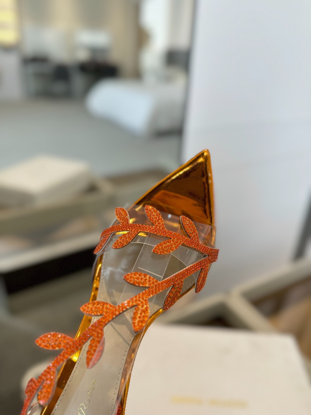 Gianvitorossi2025新款拖鞋顶级版本代购品质!施华洛奇水钻尖头高跟拖鞋宛如从童话中走来的仙