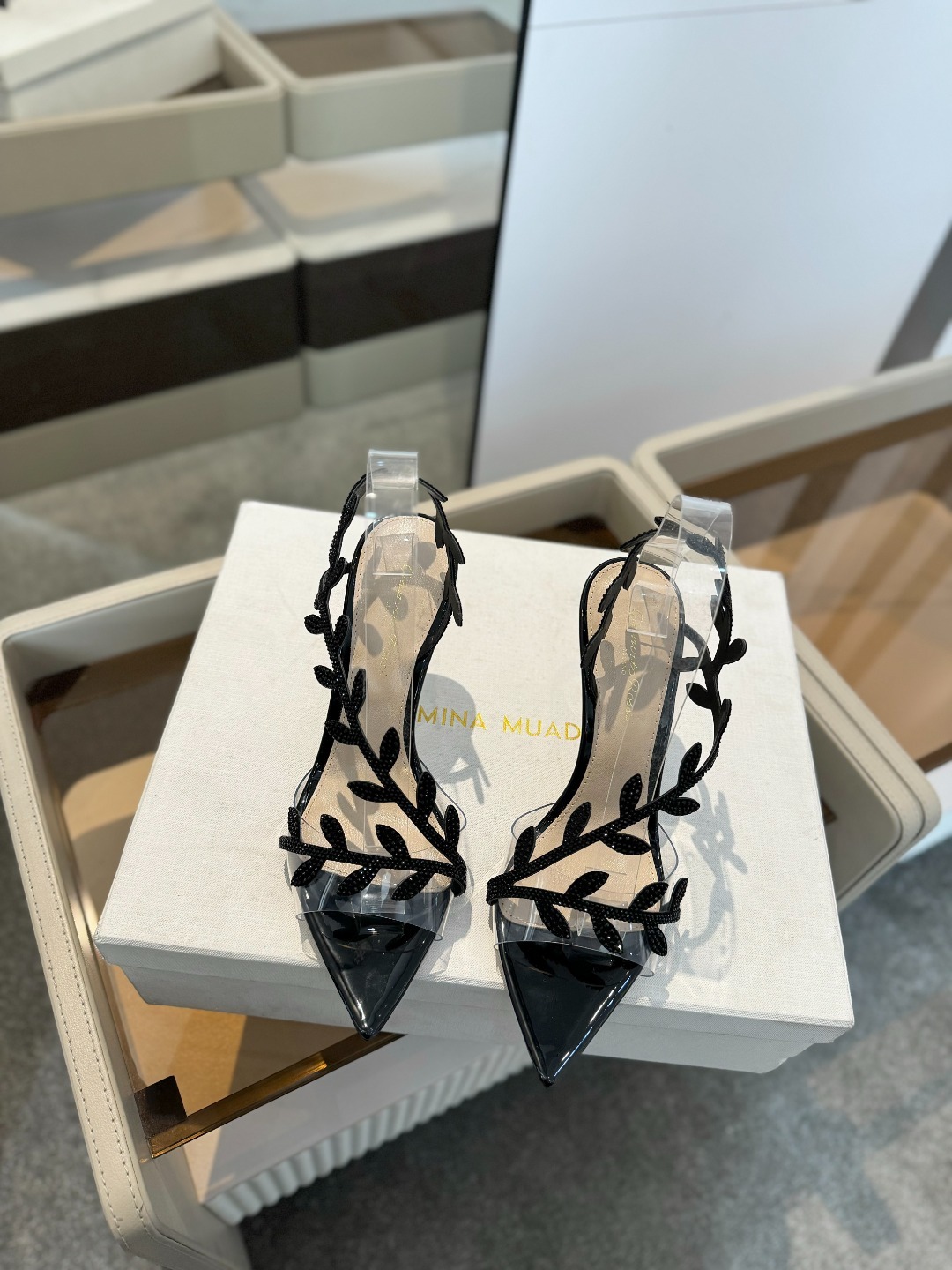 Gianvitorossi2025新款拖鞋顶级版本代购品质!施华洛奇水钻尖头高跟拖鞋宛如从童话中走来的仙
