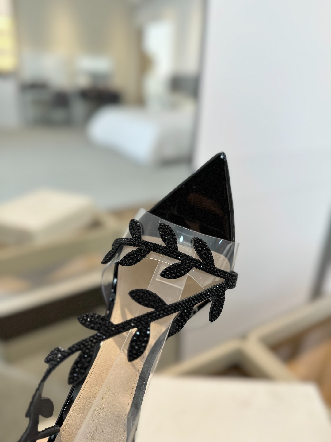 Gianvitorossi2025新款拖鞋顶级版本代购品质!施华洛奇水钻尖头高跟拖鞋宛如从童话中走来的仙