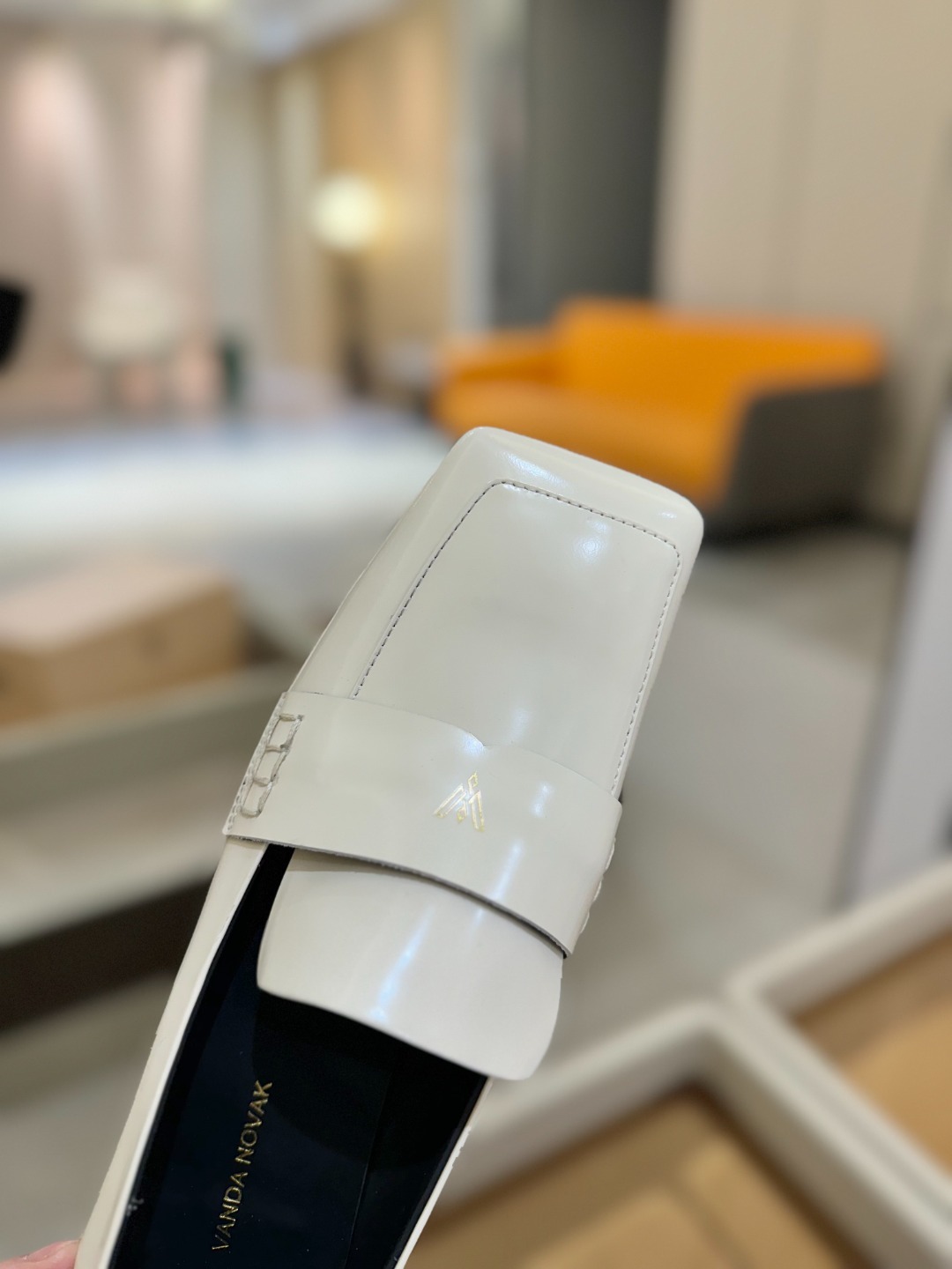 2025 春秋 全网独家授权销售
VANDA NOVAK来自意大利品牌 全网独家