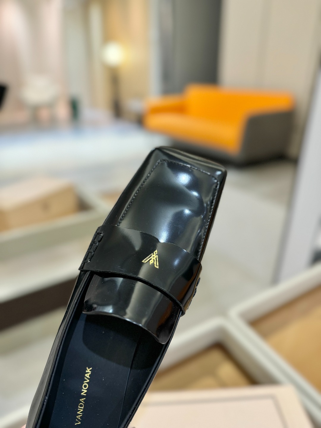 2025 春秋 全网独家授权销售
VANDA NOVAK来自意大利品牌 全网独家