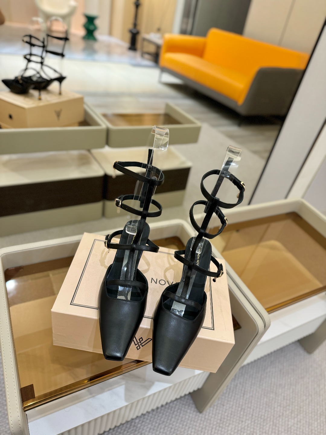 2025 春秋 全网独家授权销售
VANDA NOVAK来自意大利品牌 全网独家