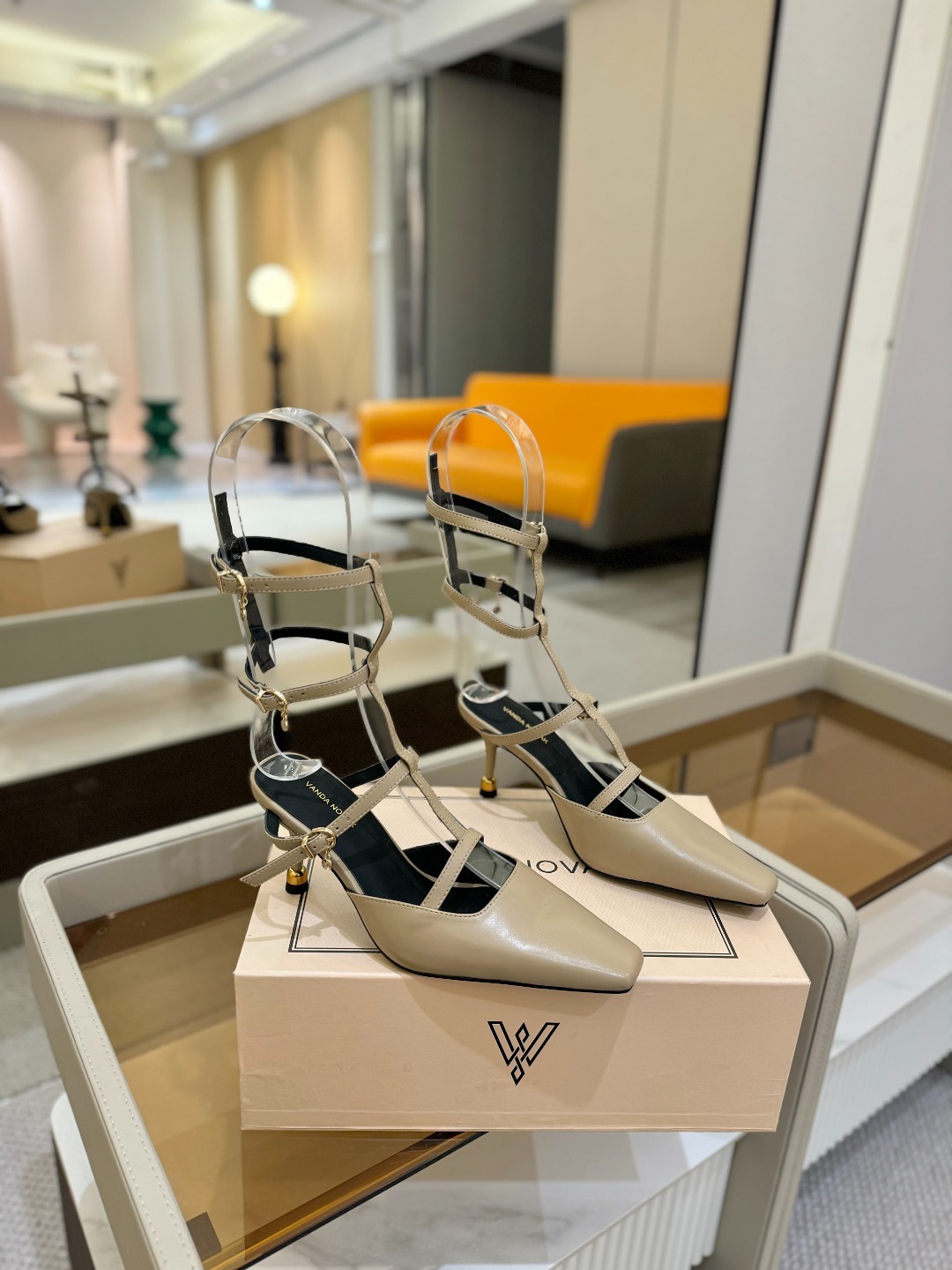 2025 春秋 全网独家授权销售
VANDA NOVAK来自意大利品牌 全网独家
