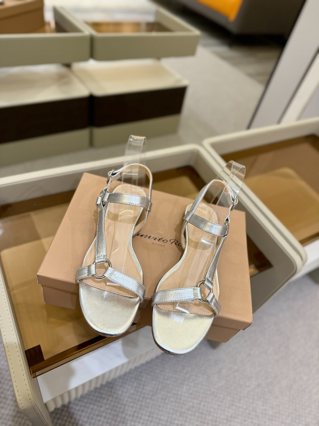 ๐๐๐๐ฃ๐ซ๐๐ฉ๐ค ๐ง๐ค๐จ๐จ๐
ๅๅฎ็ปดๆยท็ฝ่ฅฟ
Gianvito ross