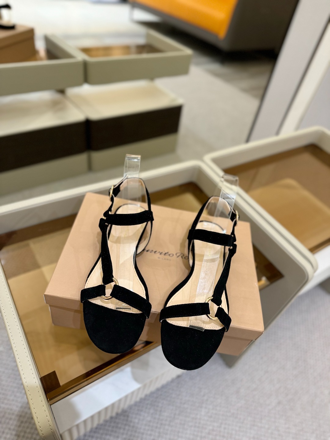 ๐๐๐๐ฃ๐ซ๐๐ฉ๐ค ๐ง๐ค๐จ๐จ๐
ๅๅฎ็ปดๆยท็ฝ่ฅฟ
Gianvito ross