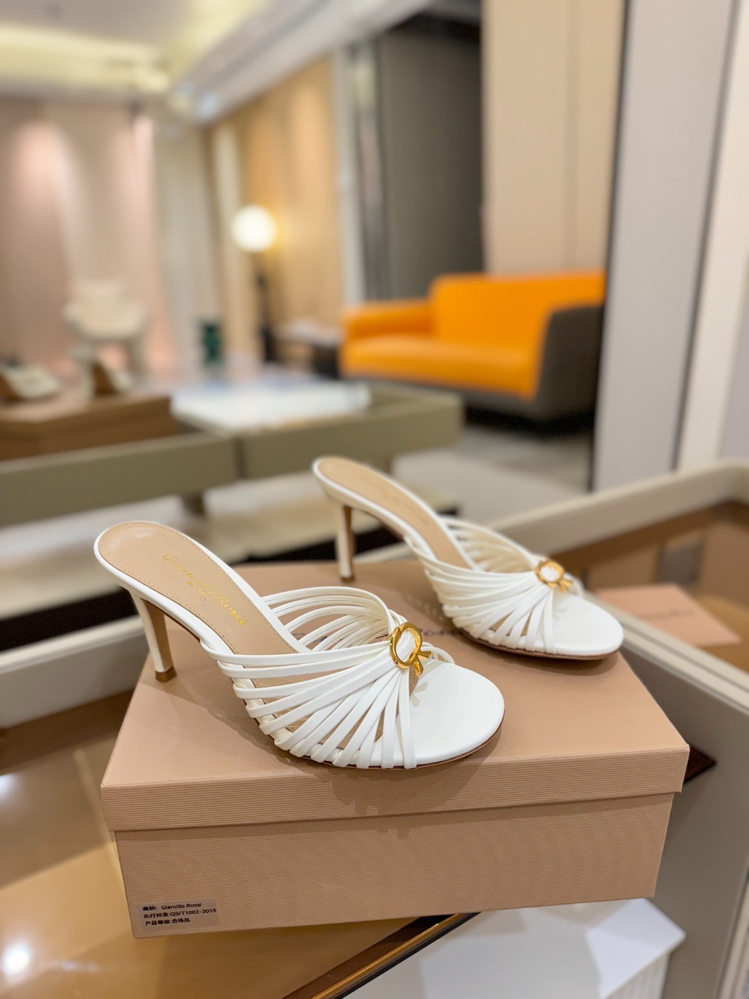 Gianvito Rossi
👠2025新款拖鞋
原版开发 顶级版本 代购品质
Gianvito