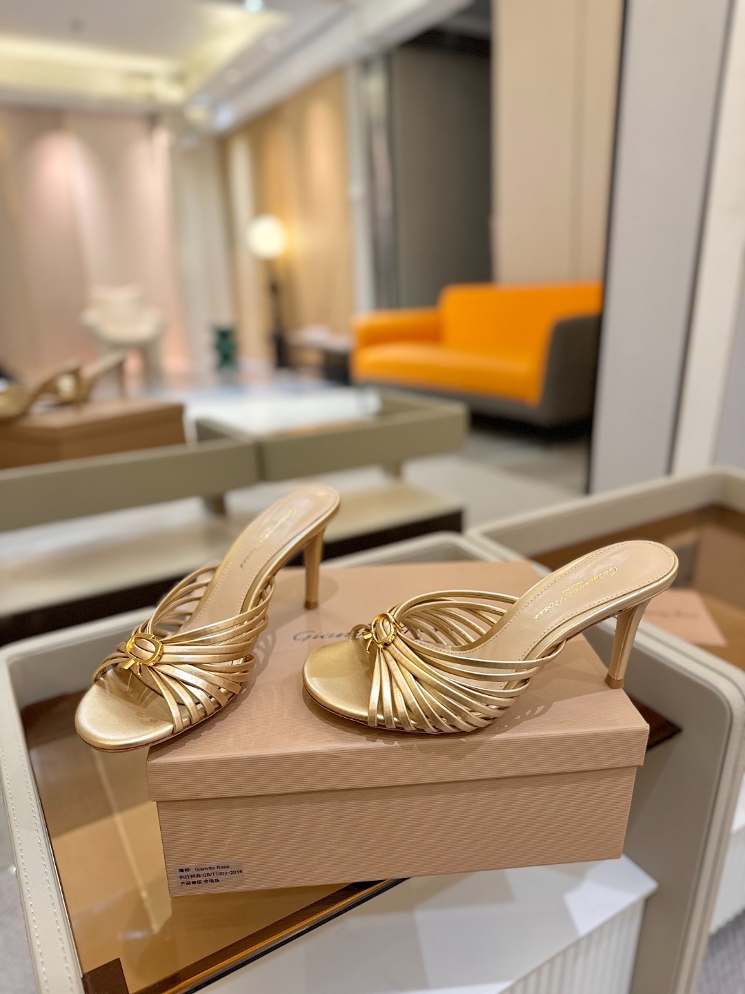 Gianvito Rossi
👠2025新款拖鞋
原版开发 顶级版本 代购品质
Gianvito