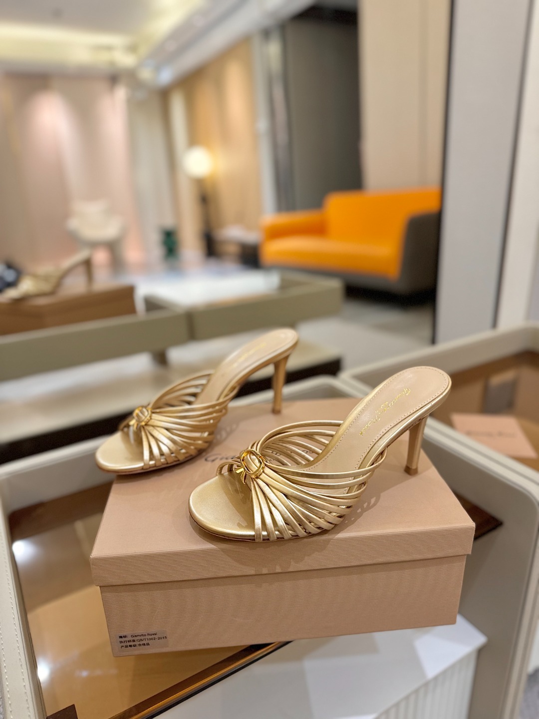 Gianvito Rossi
👠2025新款拖鞋
原版开发 顶级版本 代购品质
Gianvito