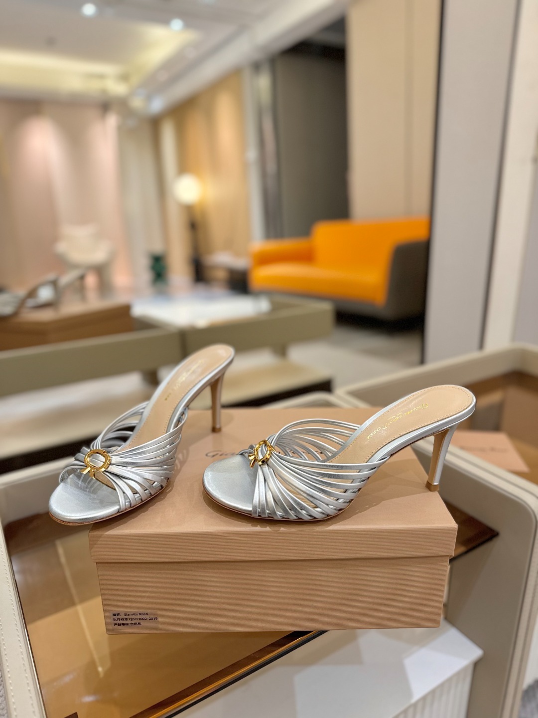 Gianvito Rossi
👠2025新款拖鞋
原版开发 顶级版本 代购品质
Gianvito