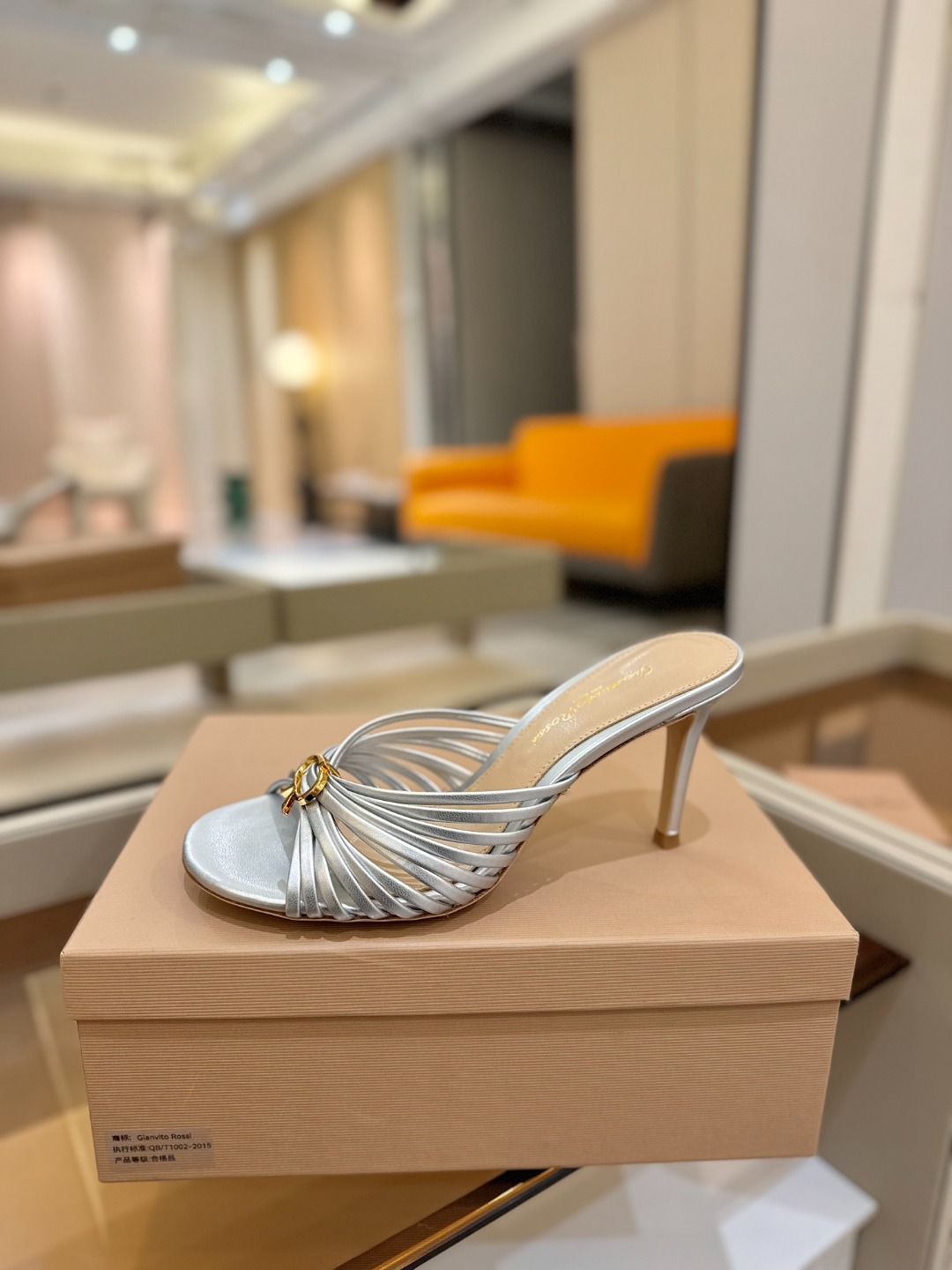 Gianvito Rossi
👠2025新款拖鞋
原版开发 顶级版本 代购品质
Gianvito