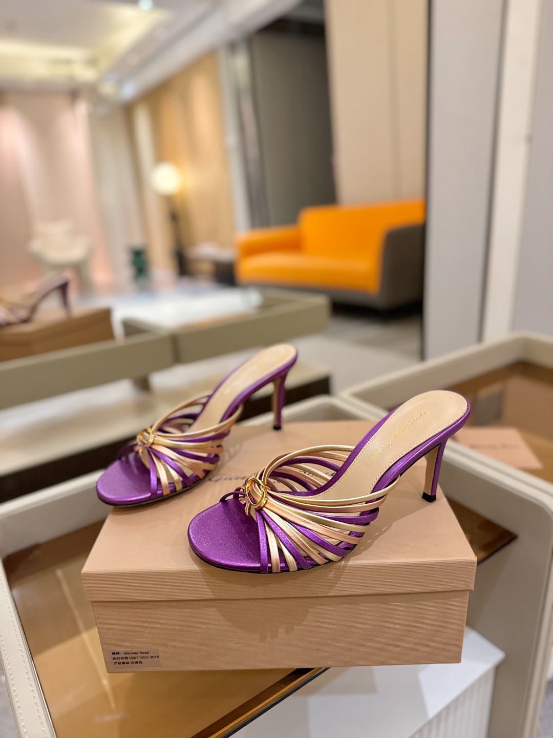 Gianvito Rossi
👠2025新款拖鞋
原版开发 顶级版本 代购品质
Gianvito