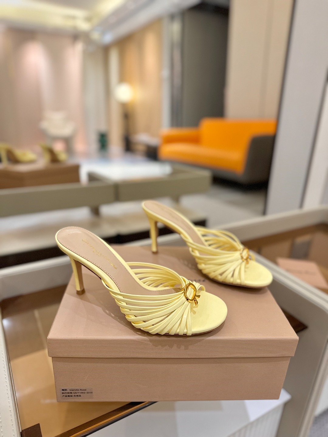 Gianvito Rossi
👠2025新款拖鞋
原版开发 顶级版本 代购品质
Gianvito