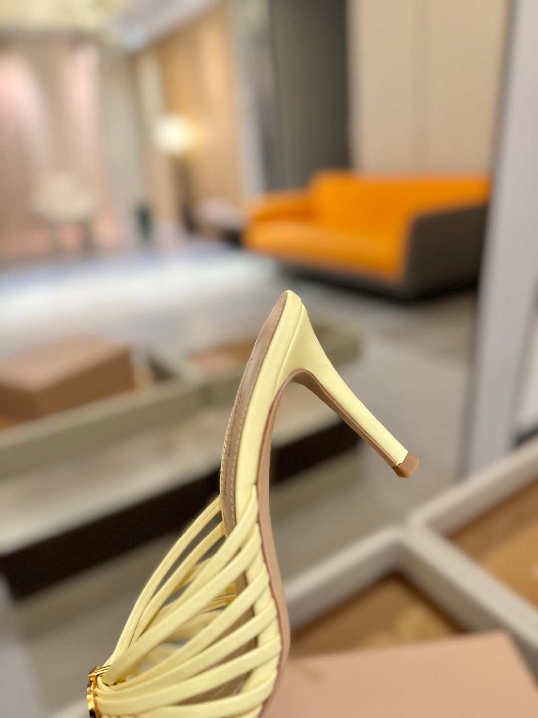 Gianvito Rossi
👠2025新款拖鞋
原版开发 顶级版本 代购品质
Gianvito
