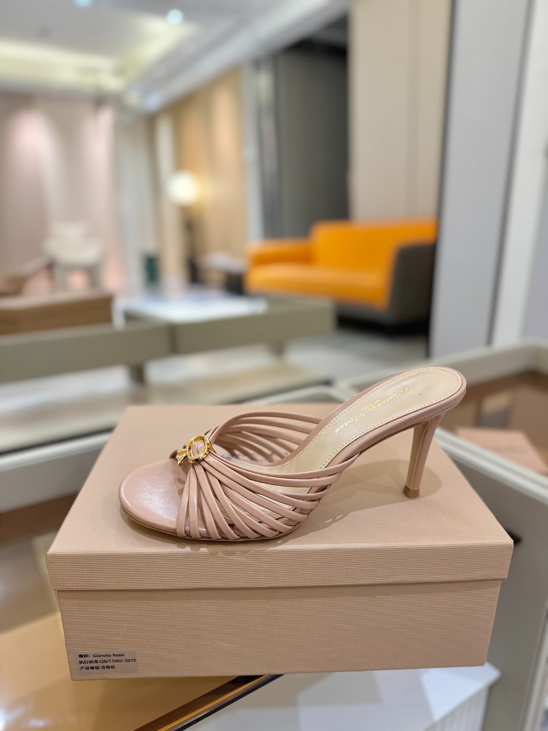 Gianvito Rossi
👠2025新款拖鞋
原版开发 顶级版本 代购品质
Gianvito