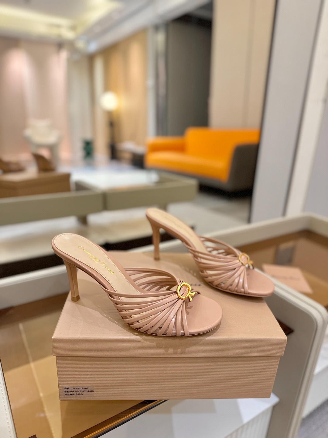 Gianvito Rossi
👠2025新款拖鞋
原版开发 顶级版本 代购品质
Gianvito