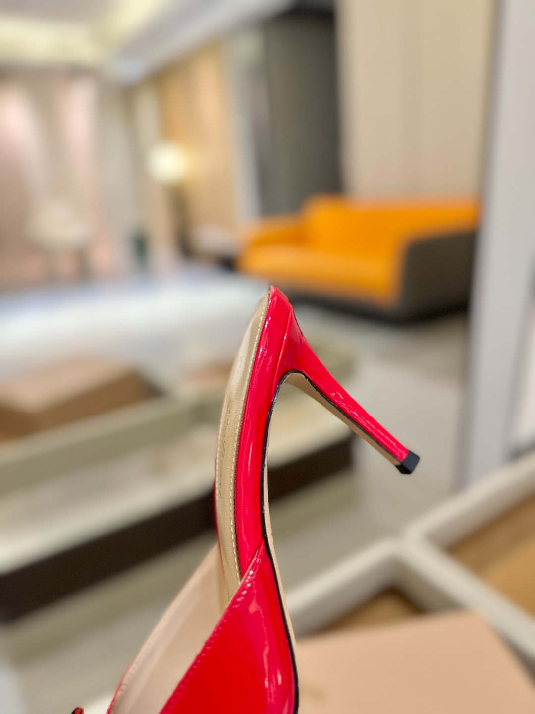 
Gianvito rossi 👠
2025新款拖鞋
 原版开发 顶级版本 代购品质 
一双超美的大宝石