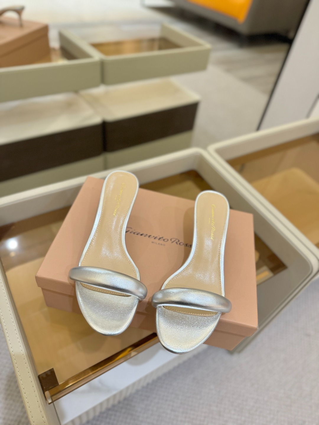𝑮𝒊𝒂𝒏𝒗𝒐𝒕𝒐 𝑹𝒐𝒔𝒔𝒊