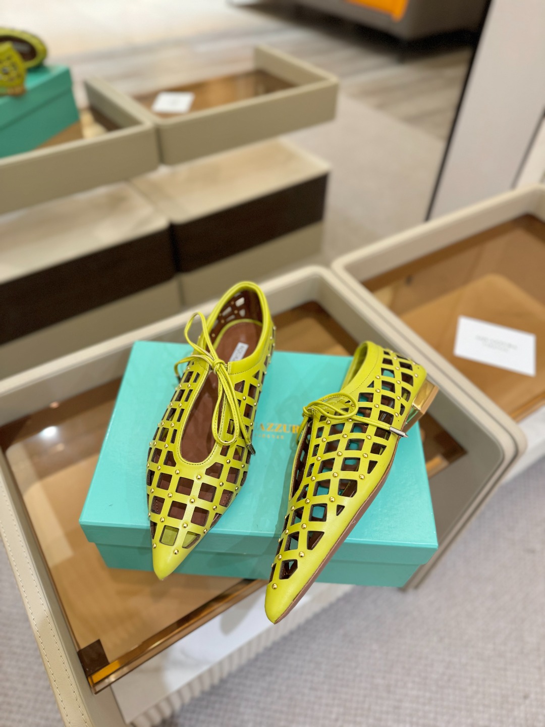 
  2025 春夏款 
𝘼𝙦𝙪𝙖𝙯𝙯𝙪𝙧* 菠萝🍍
 Gatsby Sling 平底凉鞋  
ʚɞ  