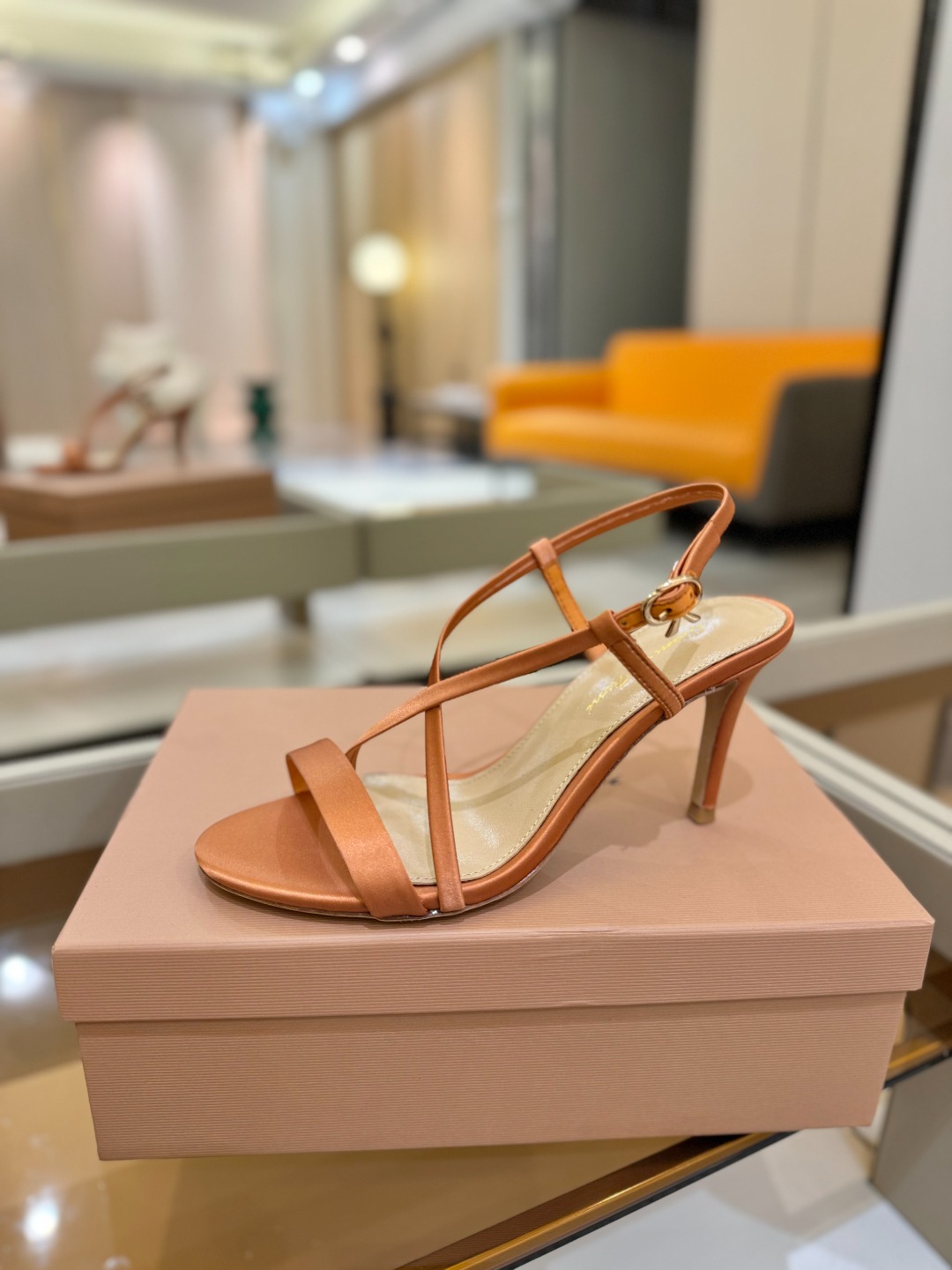 
   𝙂𝙞𝙖𝙣𝙫𝙞𝙩𝙤 𝙧𝙤𝙨𝙨𝙞  
     吉安维托·罗西 
    Gianvito ross