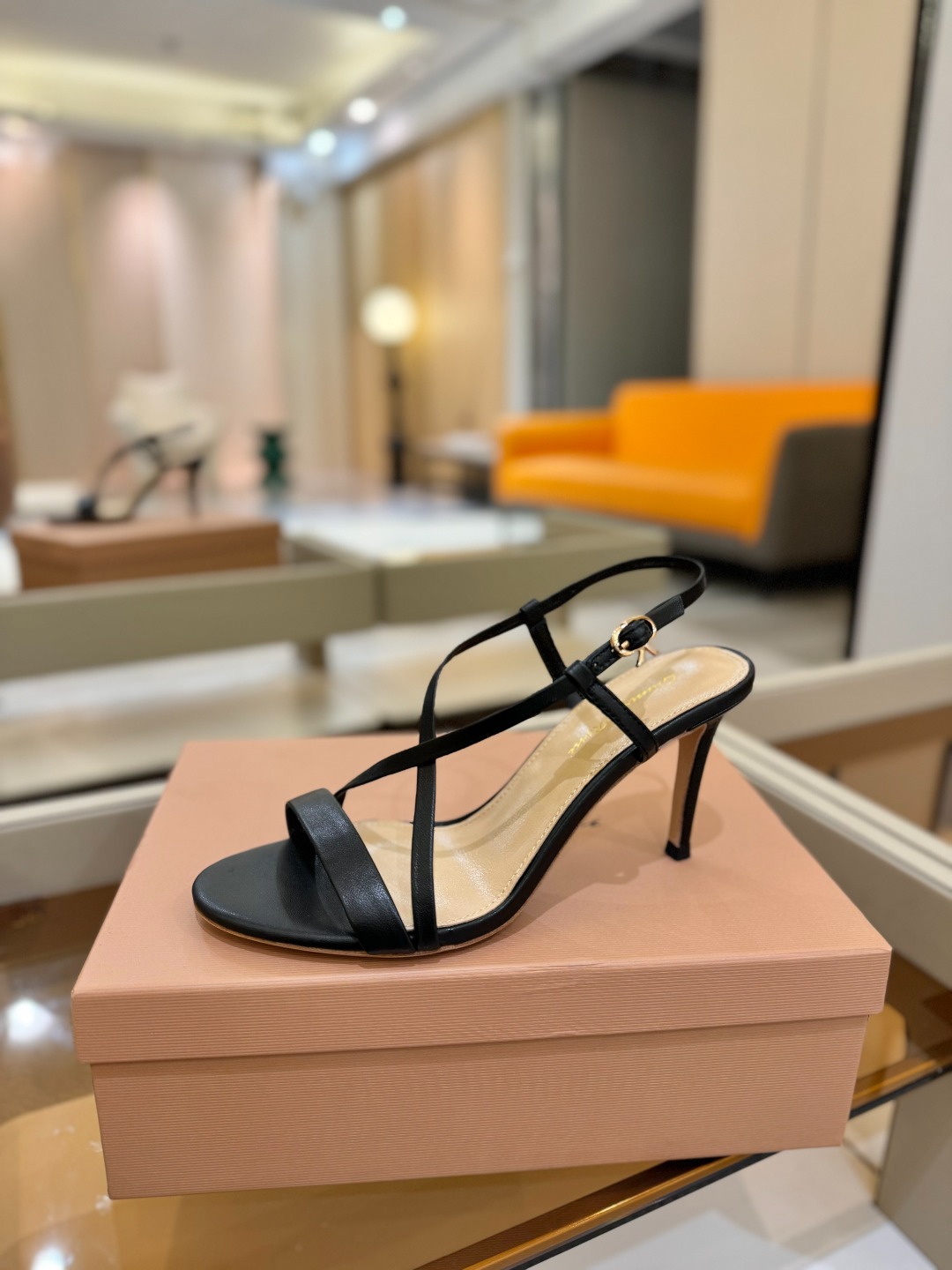 
   𝙂𝙞𝙖𝙣𝙫𝙞𝙩𝙤 𝙧𝙤𝙨𝙨𝙞  
     吉安维托·罗西 
    Gianvito ross