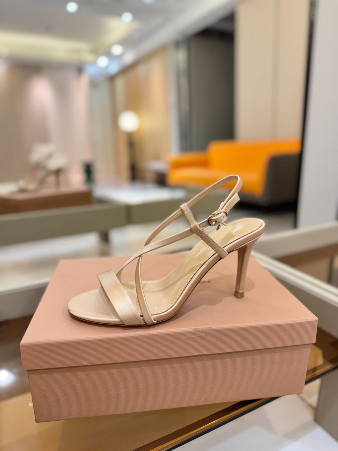 
   𝙂𝙞𝙖𝙣𝙫𝙞𝙩𝙤 𝙧𝙤𝙨𝙨𝙞  
     吉安维托·罗西 
    Gianvito ross