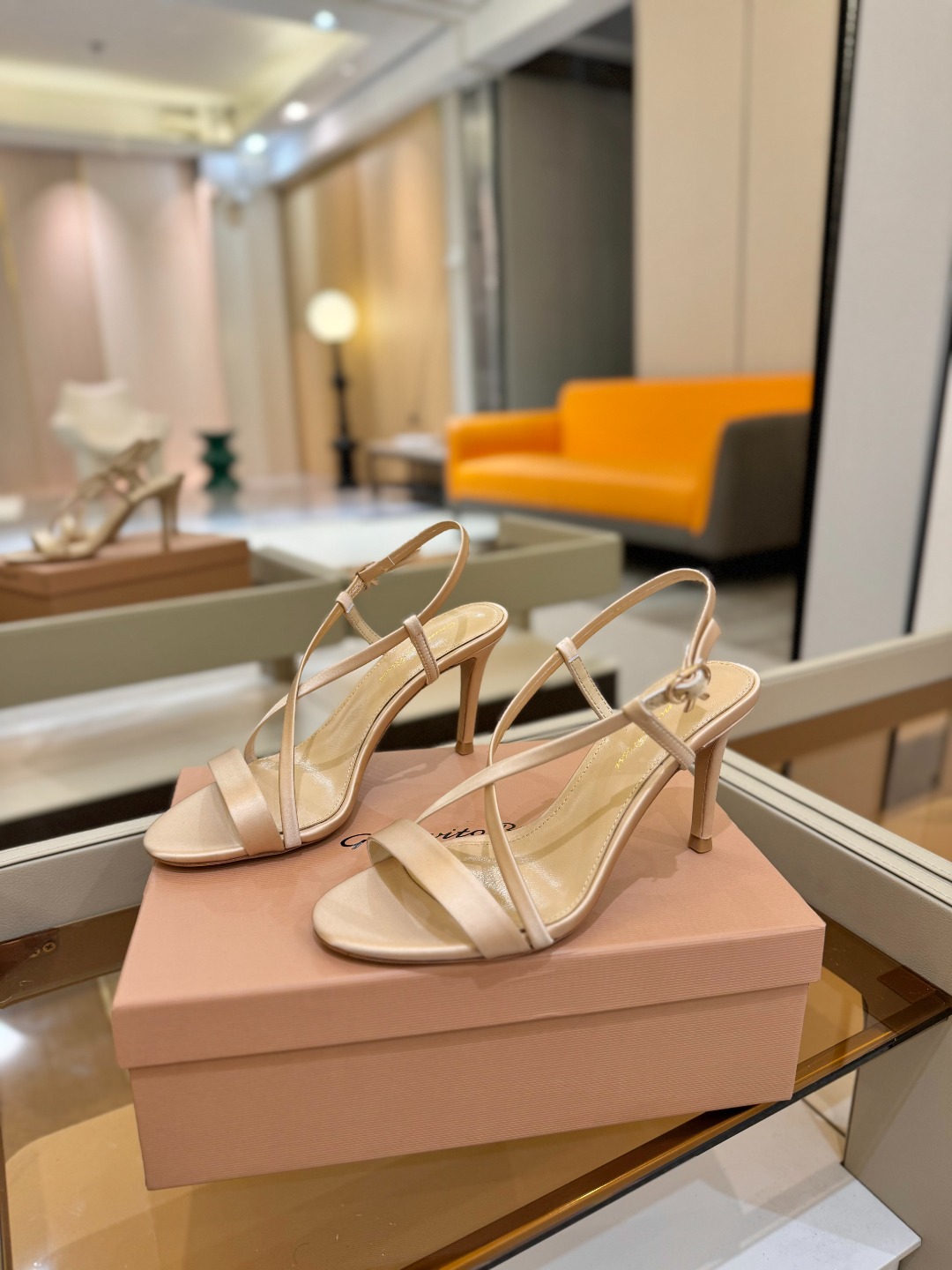 
   𝙂𝙞𝙖𝙣𝙫𝙞𝙩𝙤 𝙧𝙤𝙨𝙨𝙞  
     吉安维托·罗西 
    Gianvito ross