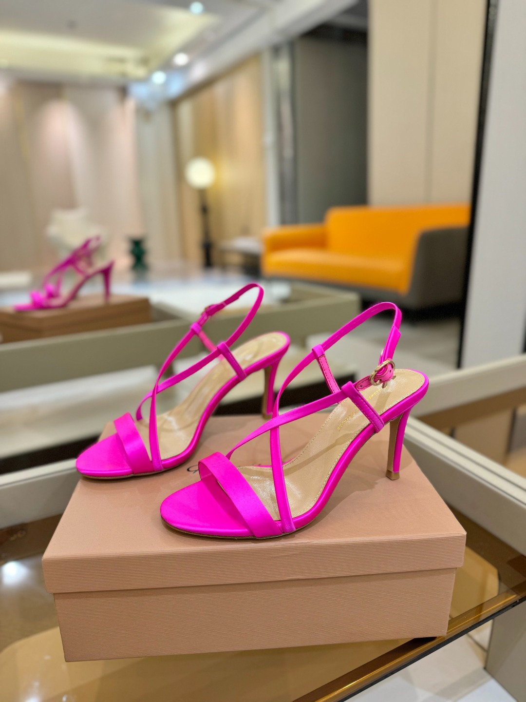 
   𝙂𝙞𝙖𝙣𝙫𝙞𝙩𝙤 𝙧𝙤𝙨𝙨𝙞  
     吉安维托·罗西 
    Gianvito ross