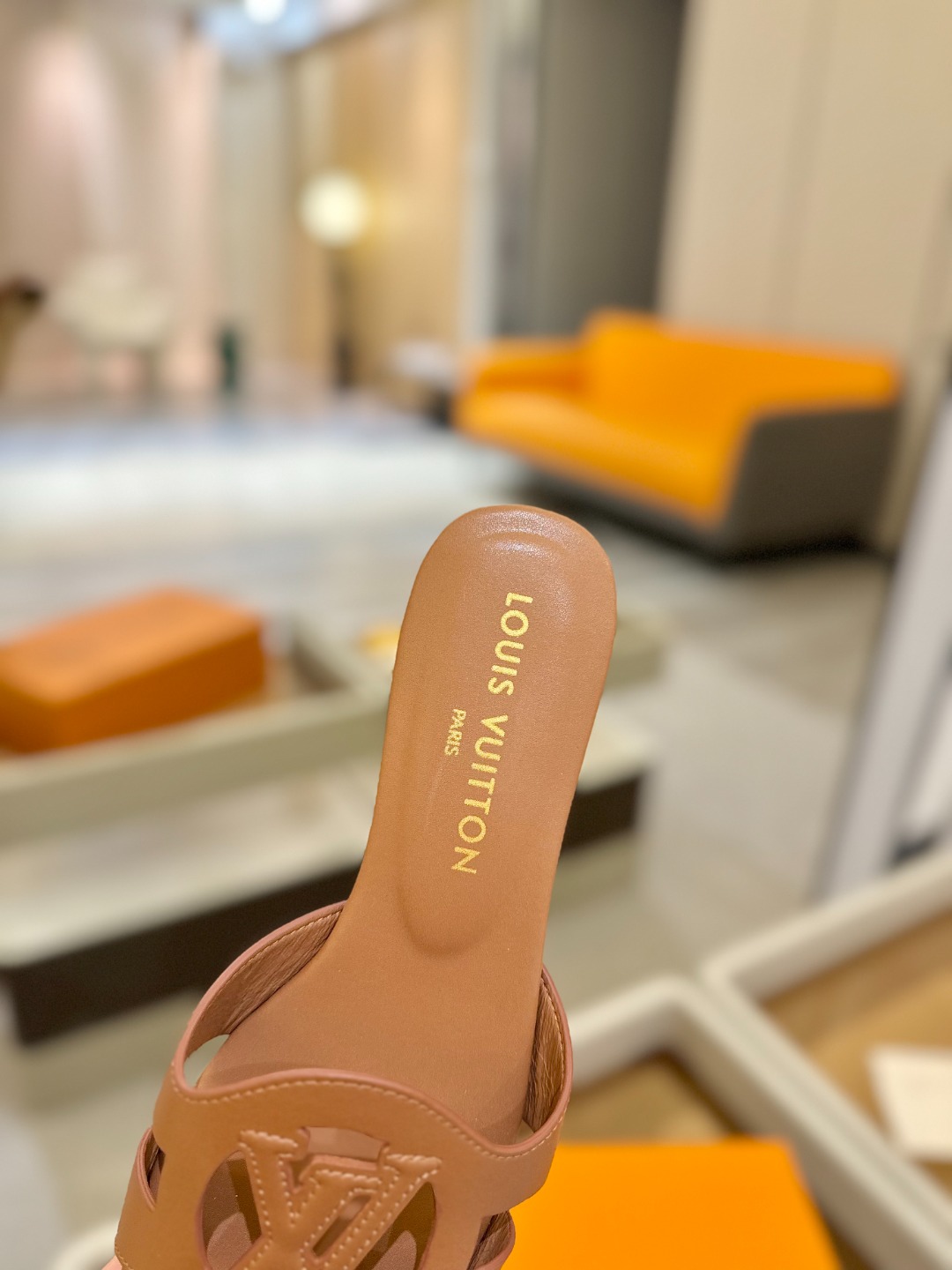 
                               Louis Vuitton
      