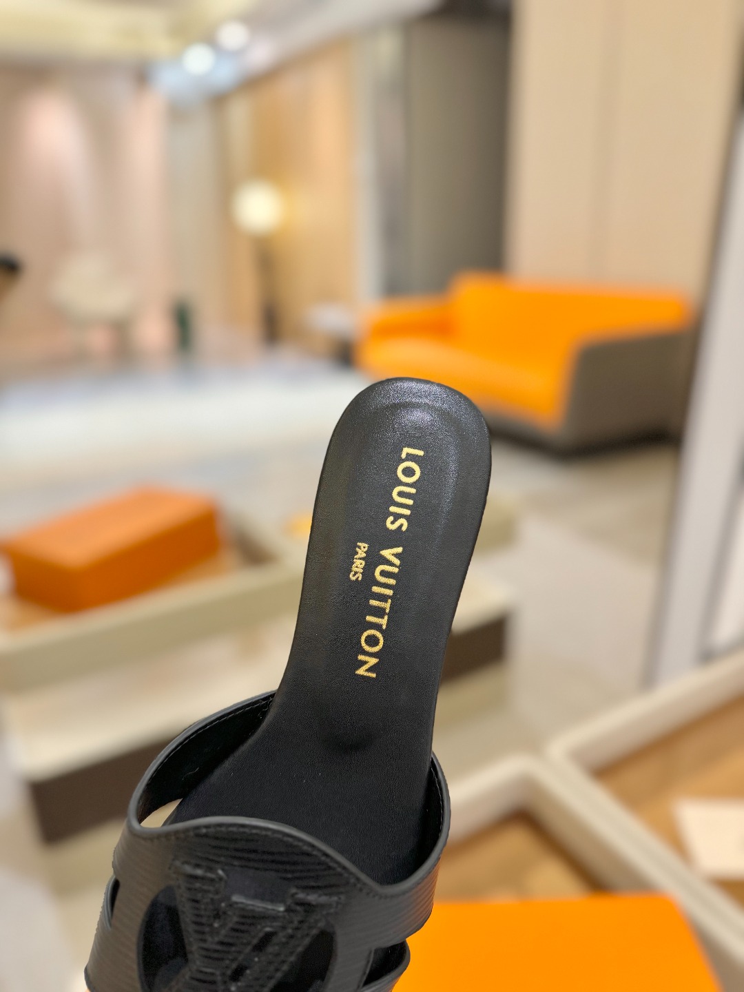 
                               Louis Vuitton
      