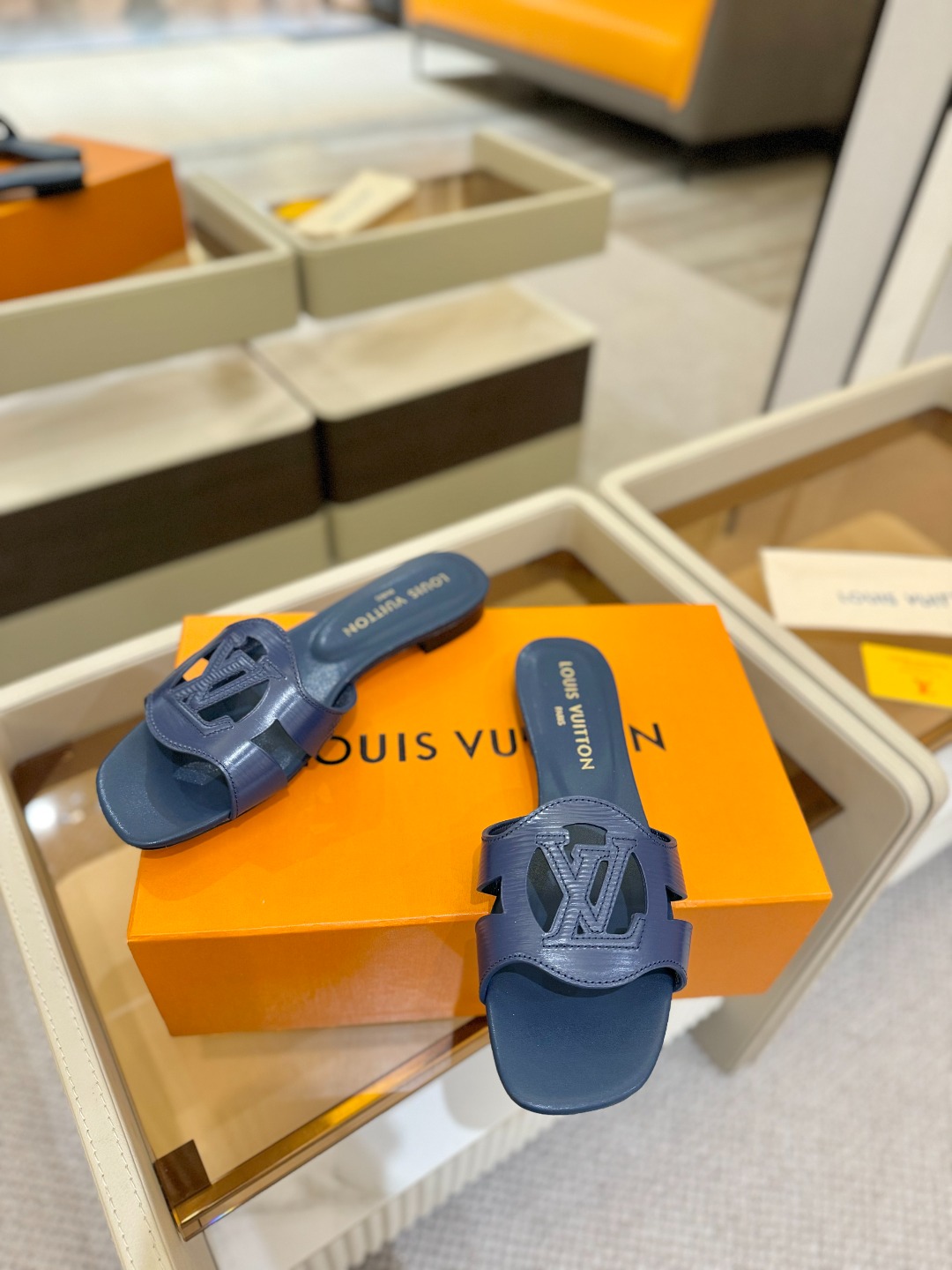 
                               Louis Vuitton
      