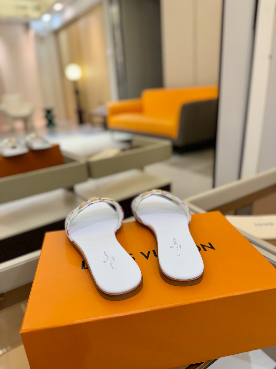 
                               Louis Vuitton
      