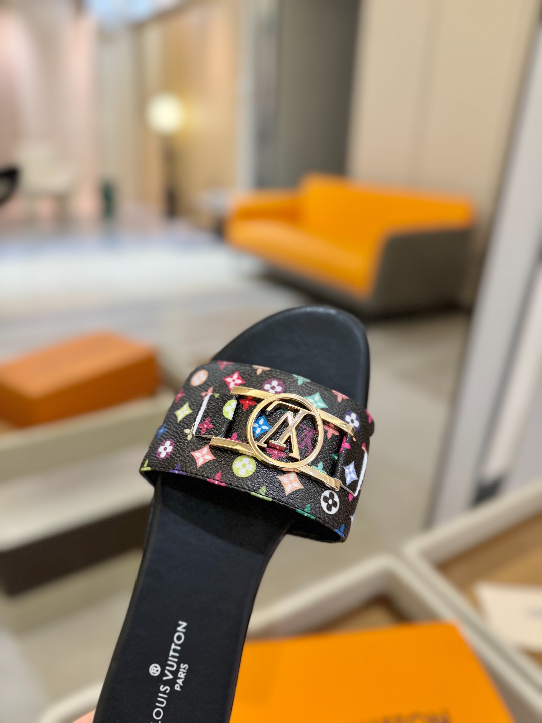 
                               Louis Vuitton
      