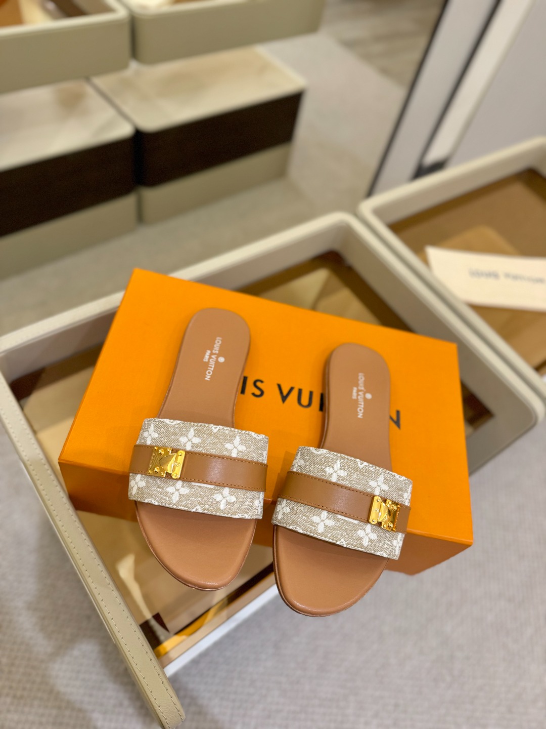 
                               Louis Vuitton
      