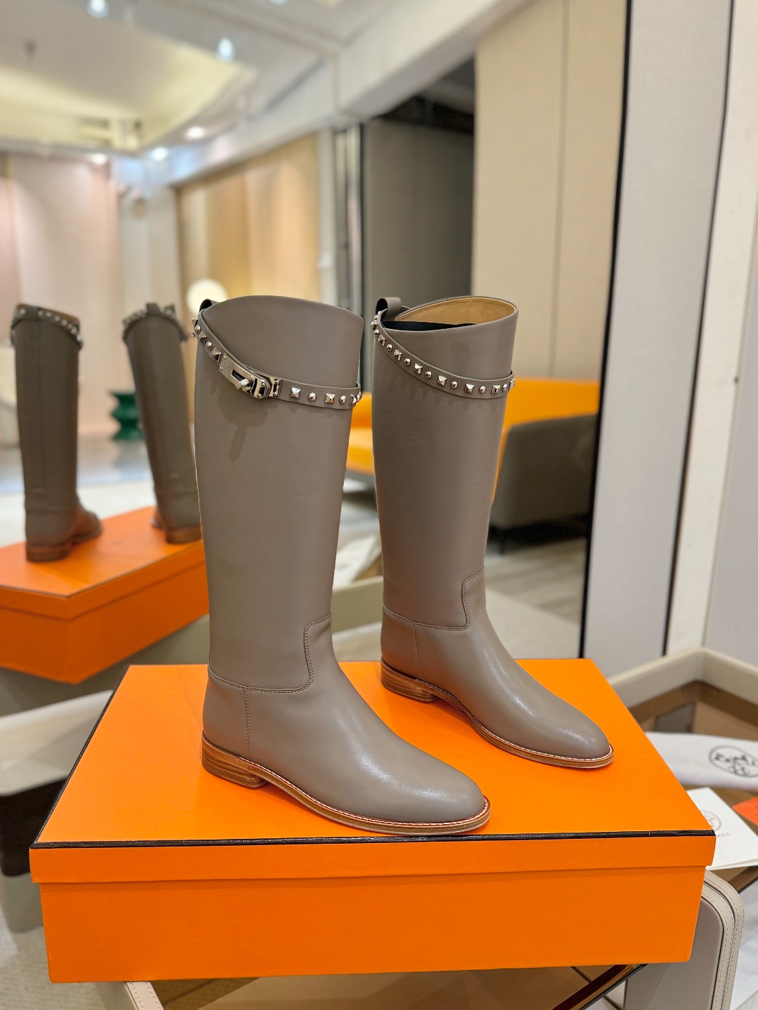 Hermes 🐴 高级 辣妹 爱马仕 justine 小牛皮 圆头套筒 骑士筒靴顶级牛品匠心好货!!经典